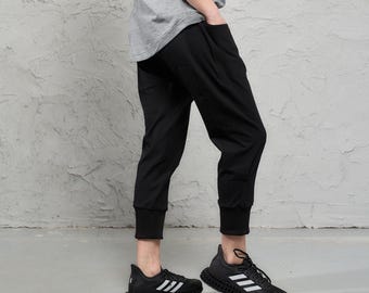 Black Cotton Cropped Yoga Pants: Drop Crotch Activewear