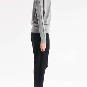 Heather Gray Top/ Oversized Long Sleeved Blouse/ Gray Bat Top/ Loose Top by Arya Sense/ BATD14LG image 5