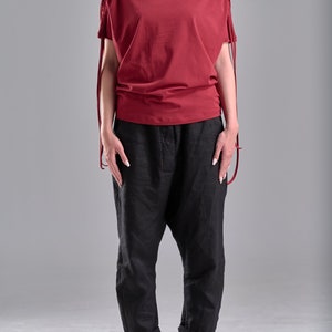 Draped Short Sleeved Cotton Top In Red / TSSK22RR image 4