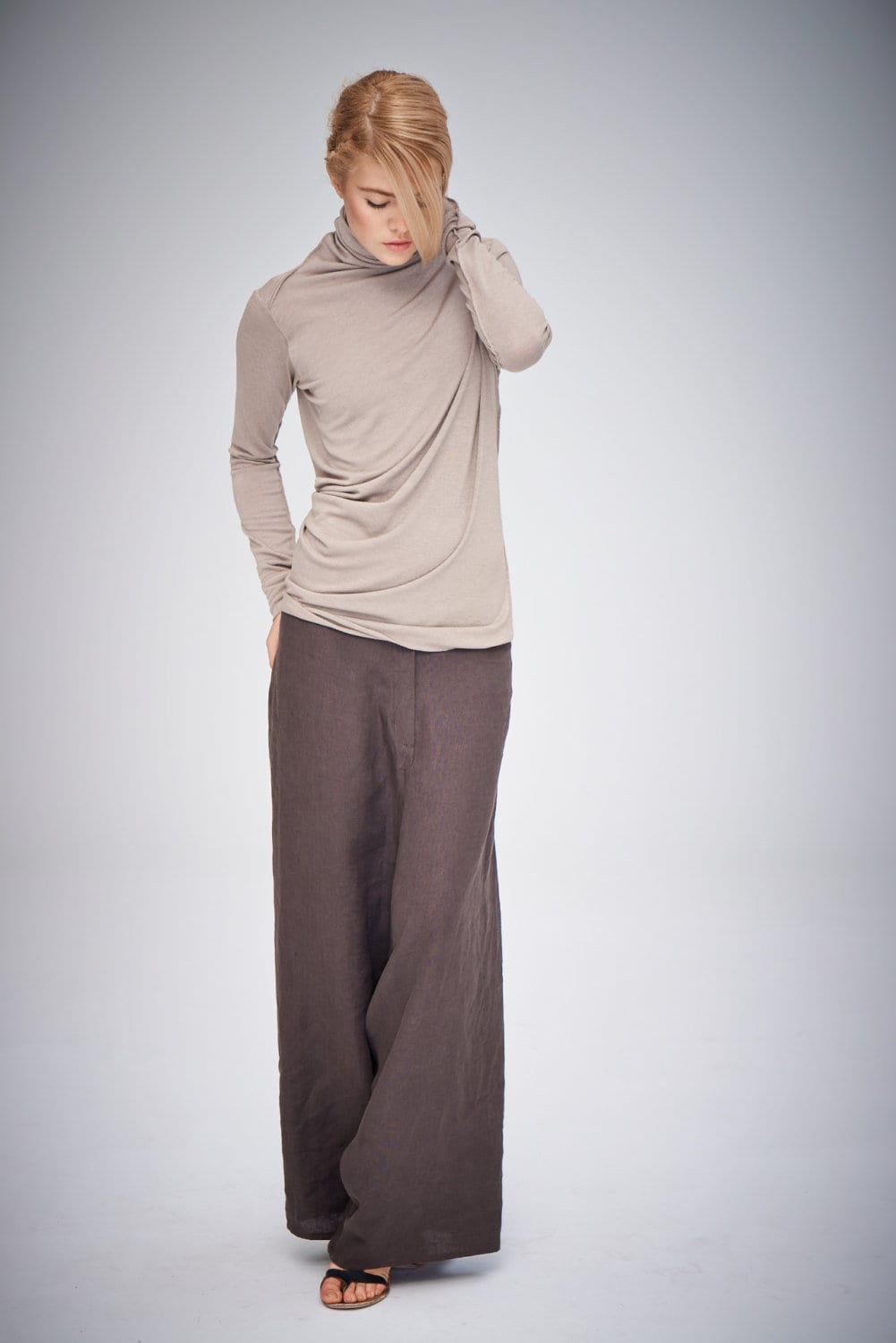Zipper Turtleneck Loose Knit Tops_BDHL8036