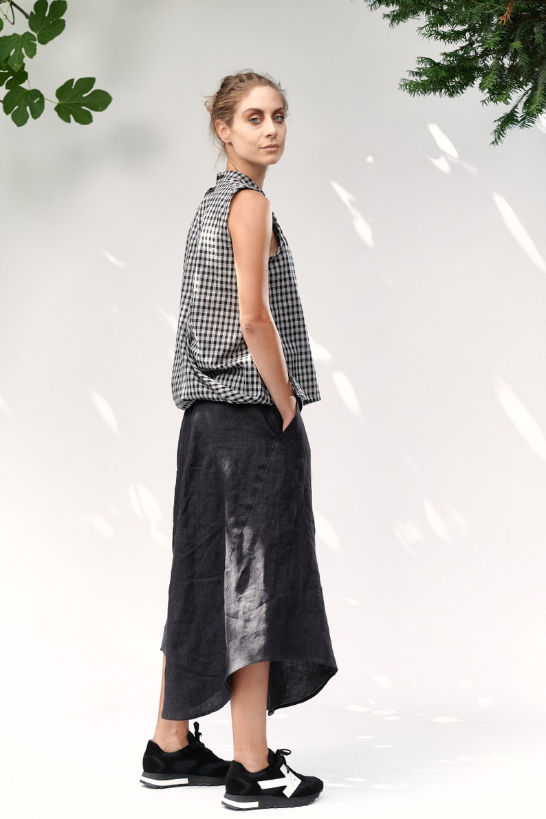 Charcoal Linen Asymmetrical Skirt / SLLSM20CHR image 4