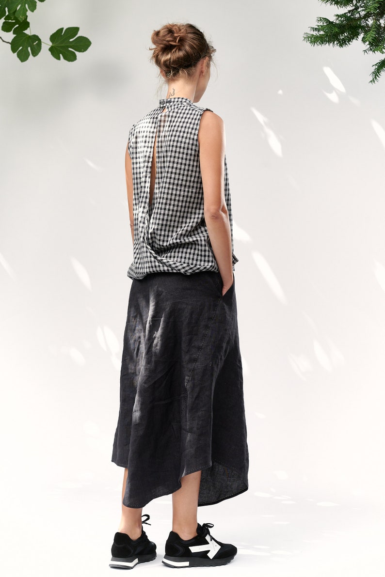 Charcoal Linen Asymmetrical Skirt / SLLSM20CHR image 3