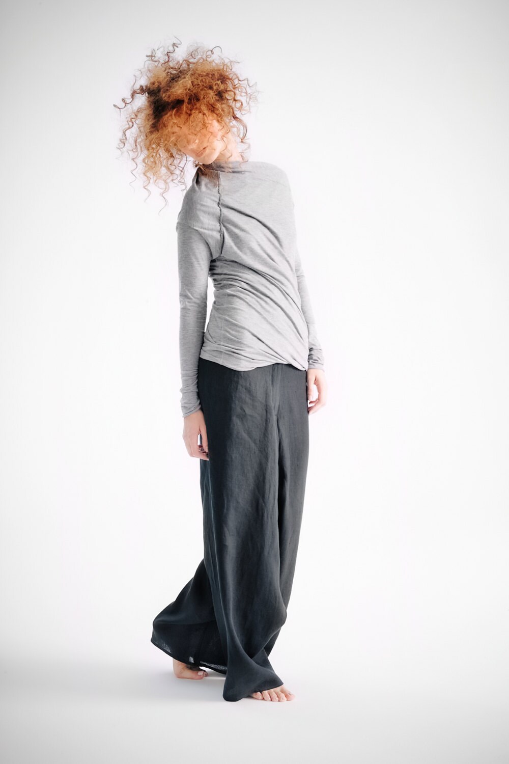 Twisted Gray Blouse / Minimalist Long Sleeved Blouse / Yoga Clothes /…