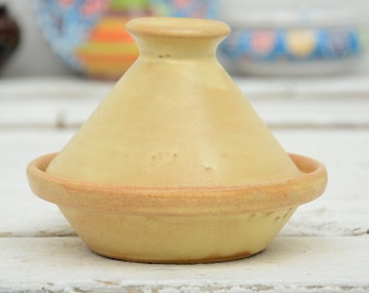 Handpainted Ceramic Tagine Spice Holder: Moroccan Minimalist Clay (4in Height)