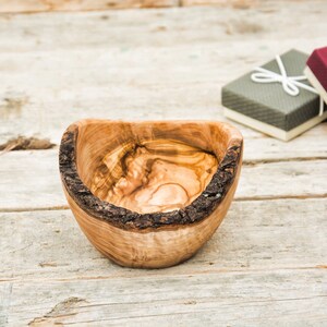 Olive Wooden Rustic Kitchen Table Rounded Bowl, Rustic Wedding Table Decor Gift / Natural Wood Bark Bowl image 4