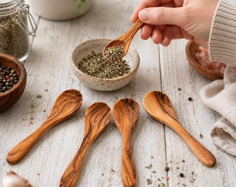 Mini-Löffel-Set aus Olivenholz, 5er-Set | Gewürzlöffel | Salzlöffel | Kaffeelöffel | Löffel für Soßen | Rustikales Küchengeschenk