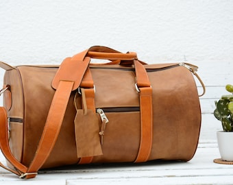 Light Brown Leather Duffel Bag Luggage Bag , Vintage Look Style Weekend Bag, Personalized Engraved gift Bag, Holiday Gift