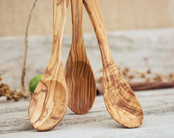 Olive Wood Spoons Set – 7-Inch Utensils, Smooth Grain Finish, Kitchen Essentials