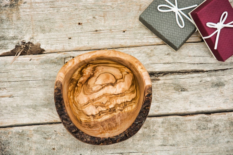 olive wood rustic bowl