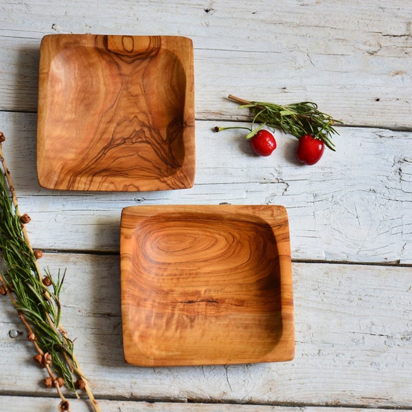 A set of Wooden Snack Tray 4.7 X 4.5 Inch, square Serving Candy Walnut Bowl Dish