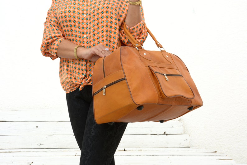 Camel Leather Travel Bag for Men & Women / Weekender Overnight Duffel Luggage Leather Handbag, Holiday Gift image 2
