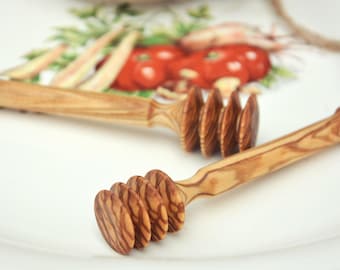Cucchiaio per miele in legno d'ulivo: finitura venatura rustica, cucchiaio in legno lavorato a mano (12 cm)