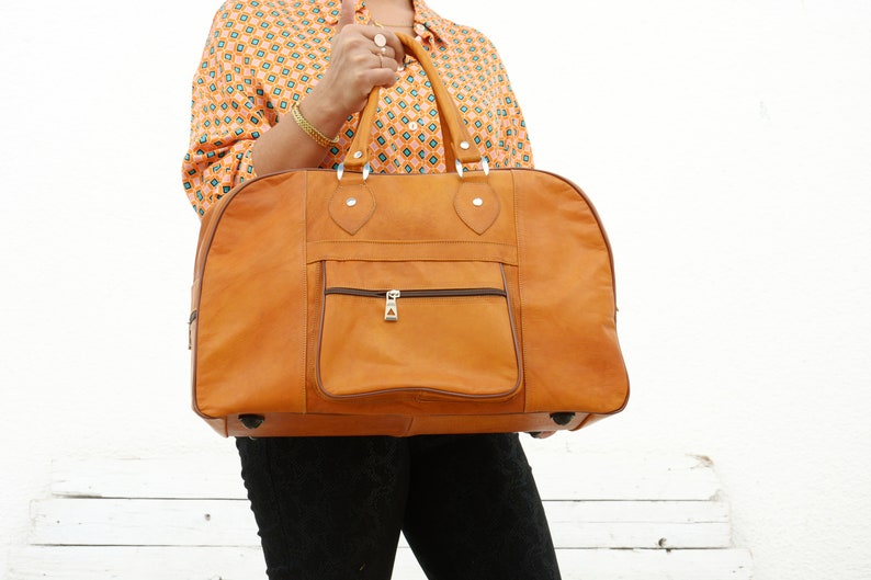 Camel Leather Travel Bag for Men & Women / Weekender Overnight Duffel Luggage Leather Handbag, Holiday Gift image 6