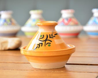 Ceramic Tagine: Minimalist Moroccan Spice Holder, Saffron Orange, Lead-Free Clay, Compact Size