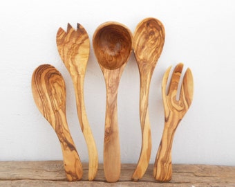 Olive Wood Kitchen Utensil Set : 1 Ladle, 2 Salad Servers, 2 Mixing Cooking Spoons