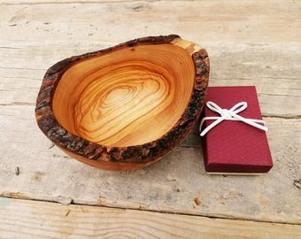 Olive Wood Bowl: Rustic Bark Edge Snack Tray, Tunisian Hardwood (5.5 Inch Diameter)