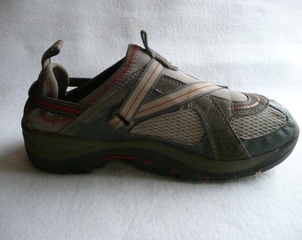 Vintage Columbia Waterproof Water Shoes Womens Size 8 Boys Size 6.5 EUR 38.5