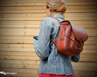 Floto Forum Pack / 5590FORUM / Leather Vintage Style Backpack