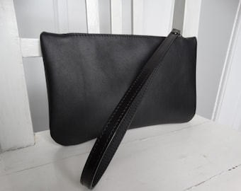Pochette de bracelet en cuir noir/bracelet en cuir noir/sac à main en cuir noir/embrayage en cuir noir minimaliste/prêt à expédier