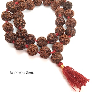Natural Fragrant 1001 Beads Sandalwood Handmade Mala Hindu Prayer Beads Mala  Yoga Mediation Chandan Mala Handmade With Red Cotton Tassel OM -  Canada