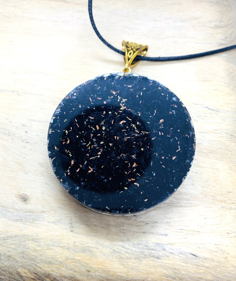 Black Tourmaline Reiki Energy Charged Orgone Flower of Life Pendant, Orgone pyramid, EMF protection, orgone energy purifier, Orgone Necklace image 6