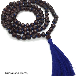 Chapelet mala fait main en palissandre rouge 108 perles beau mala à pampilles pampilles longues colorées et noeuds perles de 8 mm méditation yoga hindou mala japa Indigo