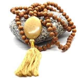 Sandalwood YELLOW AVENTUINE Mala Necklace 8 mm, Knotted Sandalwood Mala, 108 Japa Mala Beads, Sandalwood Necklace, Buddhist Prayer Beads image 2