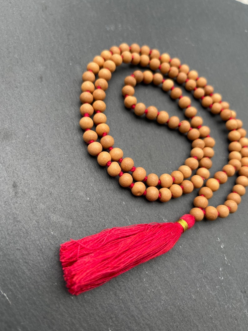 Chapelet mala en bois de santal 6 mm 8 mm 108, collier japa mala en bois de santal, collier pour homme, perle en bois, perles de prière tibétaines bouddhistes de méditation hindoue image 2
