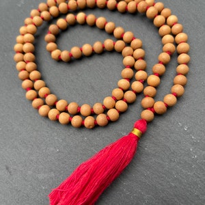 Chapelet mala en bois de santal 6 mm 8 mm 108, collier japa mala en bois de santal, collier pour homme, perle en bois, perles de prière tibétaines bouddhistes de méditation hindoue image 5
