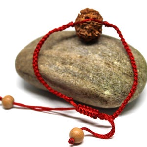 Rudraksh Rudraksha 3 4 5 6 7 8 Mukhi Beads Mala Wrist band bracelet Rudraksha Red Cord Bracelet Genuine Beads -Rudraksha Guru bead bracelet