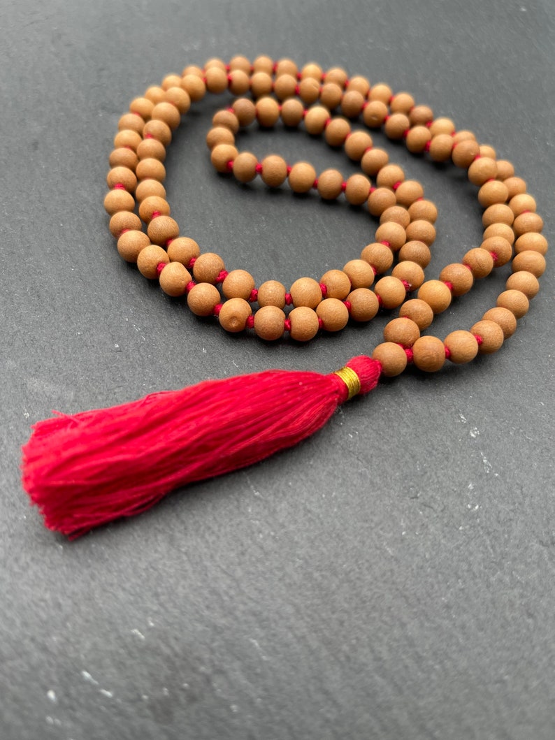 Chapelet mala en bois de santal 6 mm 8 mm 108, collier japa mala en bois de santal, collier pour homme, perle en bois, perles de prière tibétaines bouddhistes de méditation hindoue image 3