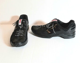 vintage dkny sneakers