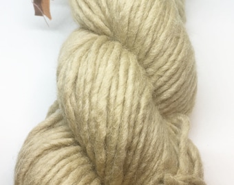 Wool yarn, light olive green, plant-dyed, 100% virgin wool for needle binding
