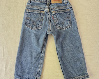Vintage Levi's 550 Fit Jeans 2t