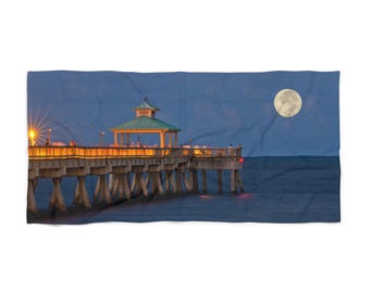 Moonlit Pier Beach Towel – Coastal Polyester Print, Soft Cotton Back