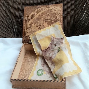Art Nouveau Antique Handkerchief Box Wood Pyrography + 1 Squirrel Hankie Vanity