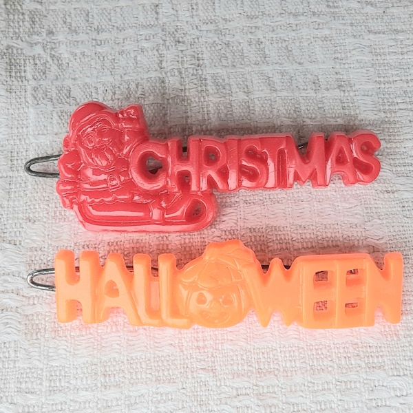 Halloween and Christmas Child Barrettes 2 Holiday Vintage Plastic Metal Snap Tight