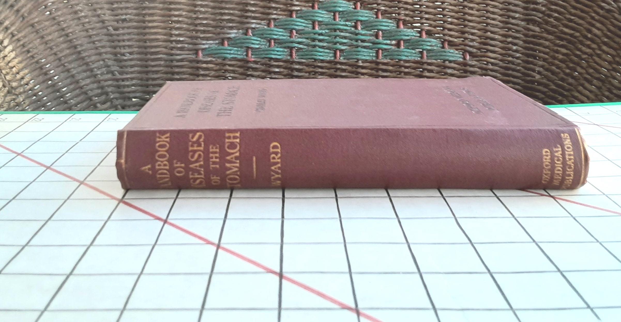 Medical book 1927 - Etsy 日本