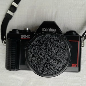 Konica 35 mm, appareil photo fabriqué au Japon, non testé, optique TC-X Hexagon AR 50 mm f1.8 Toyo, avec étui