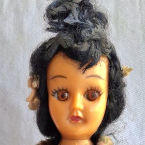 Hula Girl Doll, Sleepy Eye Blue Bonnet Dolls of All Lands, 7 inch, with flaws, scroll down for full description