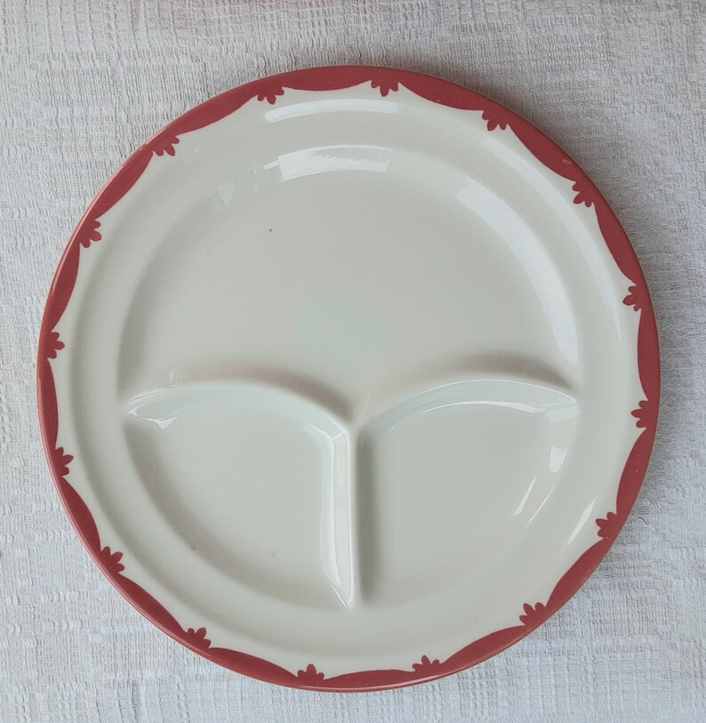 2 Divided Restaurant Plates Red Swag Rim 1950s Sterling China - Etsy