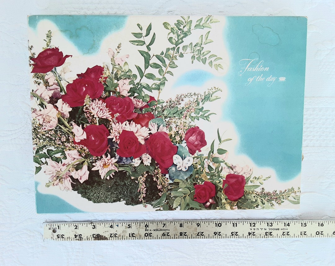 Empty Roses Carton Empty Vintage Floral Cardboard Box With Butterfly & Rose Bouquet Images ...