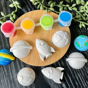 DIY-magneetset met ruimtethema, verf je eigen raket, aarde, planeetset, gips, kinderambachten