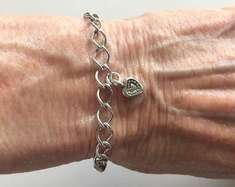 Vintage Sterling Silver Curb Chain Bracelet with Hill Tribe Heart Charm - Small Double Heart Charm Bracelet