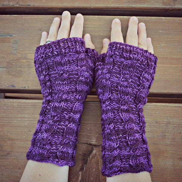 KNITTING PATTERN - Glove Pattern, Fingerless Gloves, Climbing Cable Mitts (Woman's Small, Medium, Large)