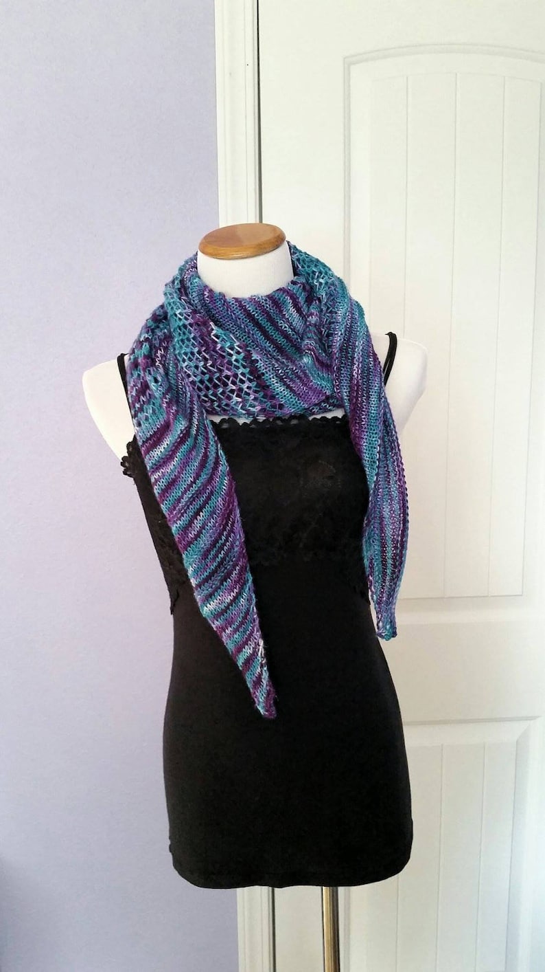 KNITTING PATTERN Shawl Pattern Triangular Shawl Catching Etsy