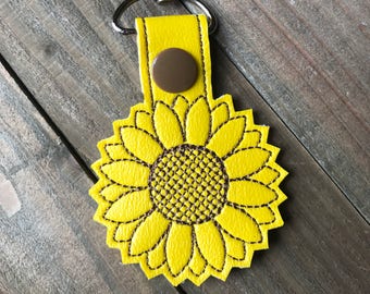 Sunflower Keychain, Sunflower Key Chain, Sunflower zipper pull, Sunflower Snap Tab, Sunflower Bag Tag