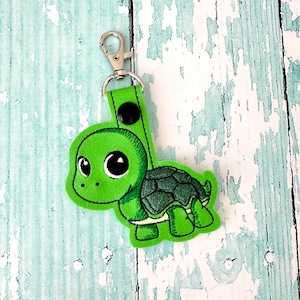 Turtle Keychain, Turtle Key chain, Turtle Zipper Pull, Turtle Gift, Turtle Bag Tag, Turtle Key Fob --- 70 Colors