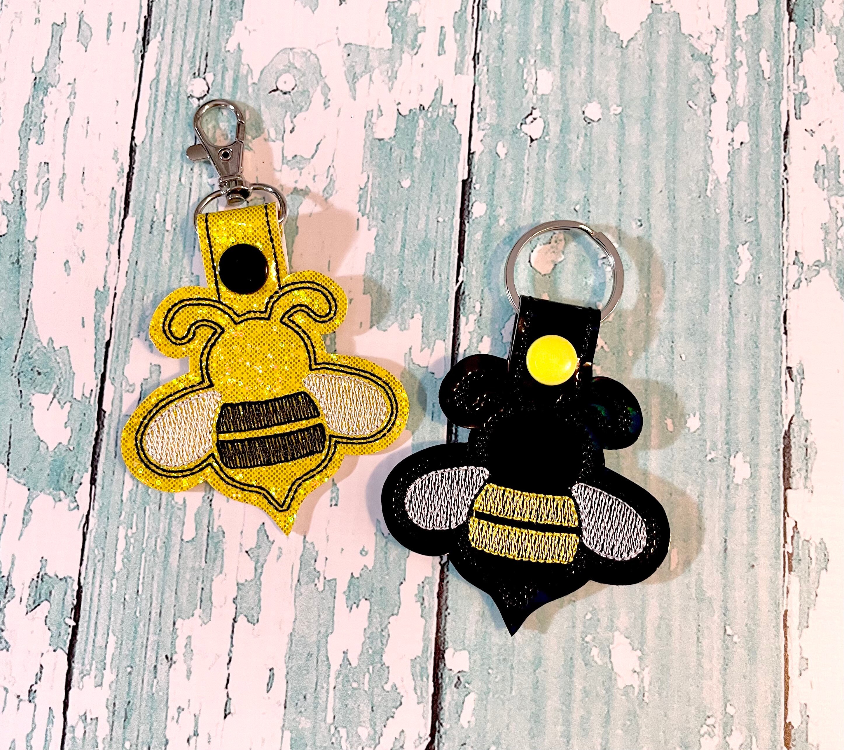 Spring Keychain Bee Bee Keychain Bumblebee Key Chain Bee zipper pull Bee Snap | Etsy