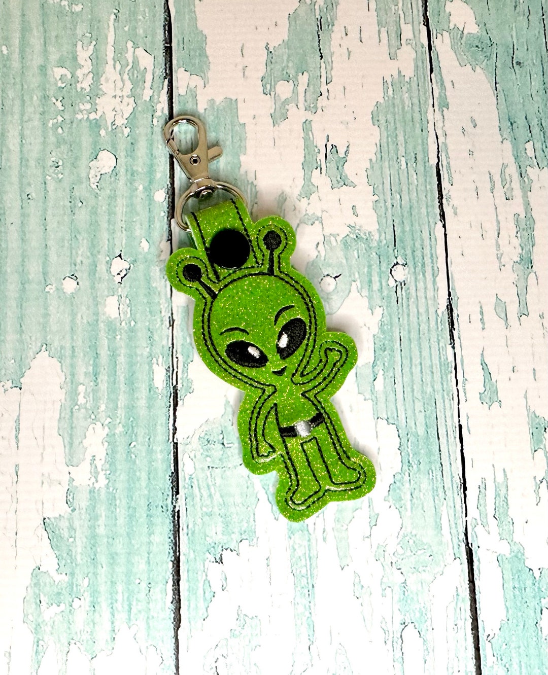Alien Keychain, Alien Key Chain, Alien Bag Tag, Alien Keyring--- You ...